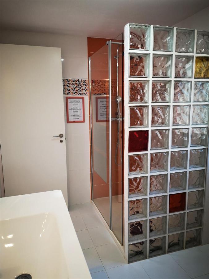 Casa Martinez Studios & Chambre D'Hotes A 3 Kms De Montserrat Valencia Montroy Bagian luar foto