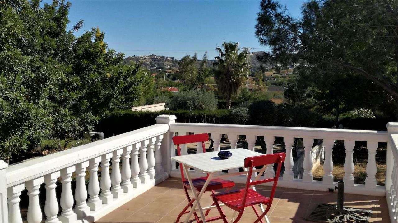 Casa Martinez Studios & Chambre D'Hotes A 3 Kms De Montserrat Valencia Montroy Bagian luar foto