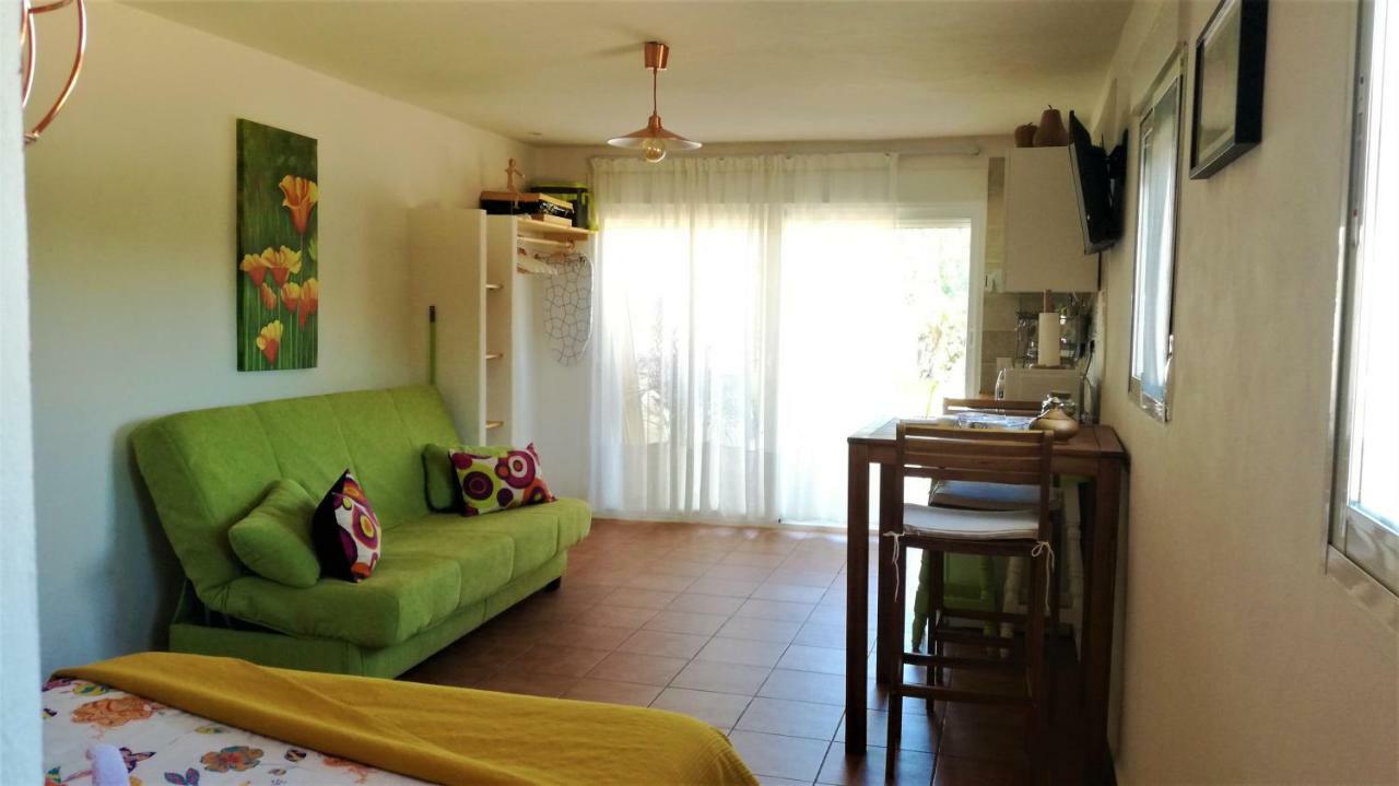 Casa Martinez Studios & Chambre D'Hotes A 3 Kms De Montserrat Valencia Montroy Bagian luar foto